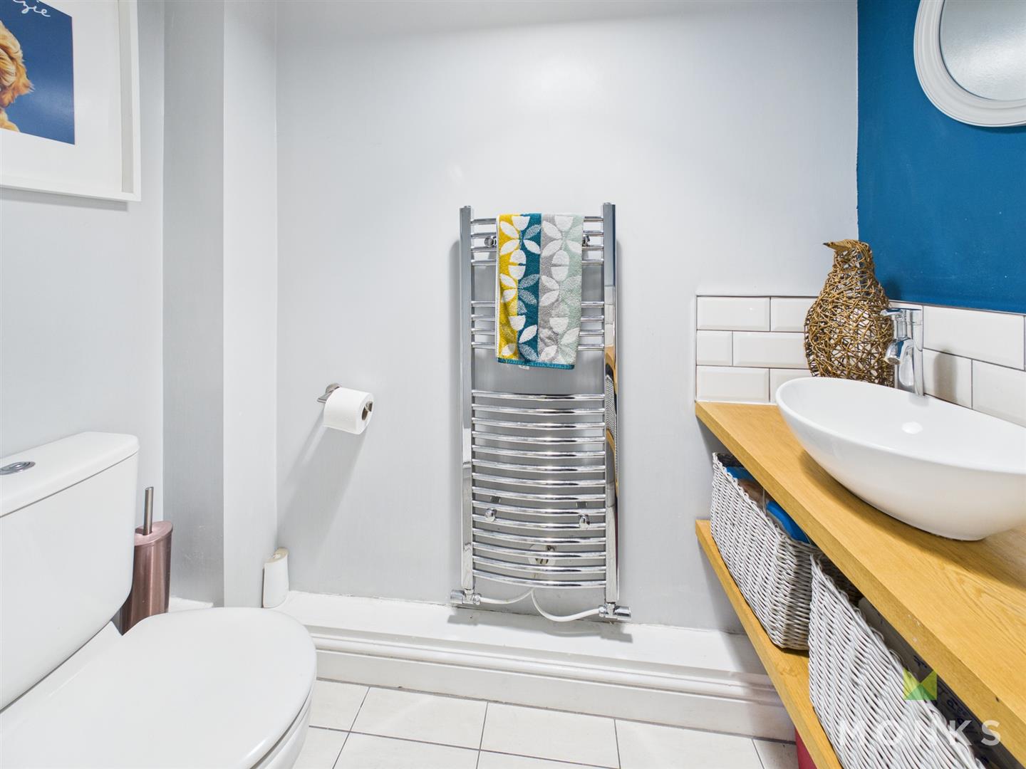 2 Barber Close, Oswestry, SY11 2UE For Sale